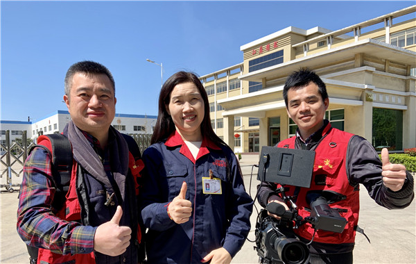 江蘇騰龍企業(yè)宣傳片拍攝進(jìn)行中